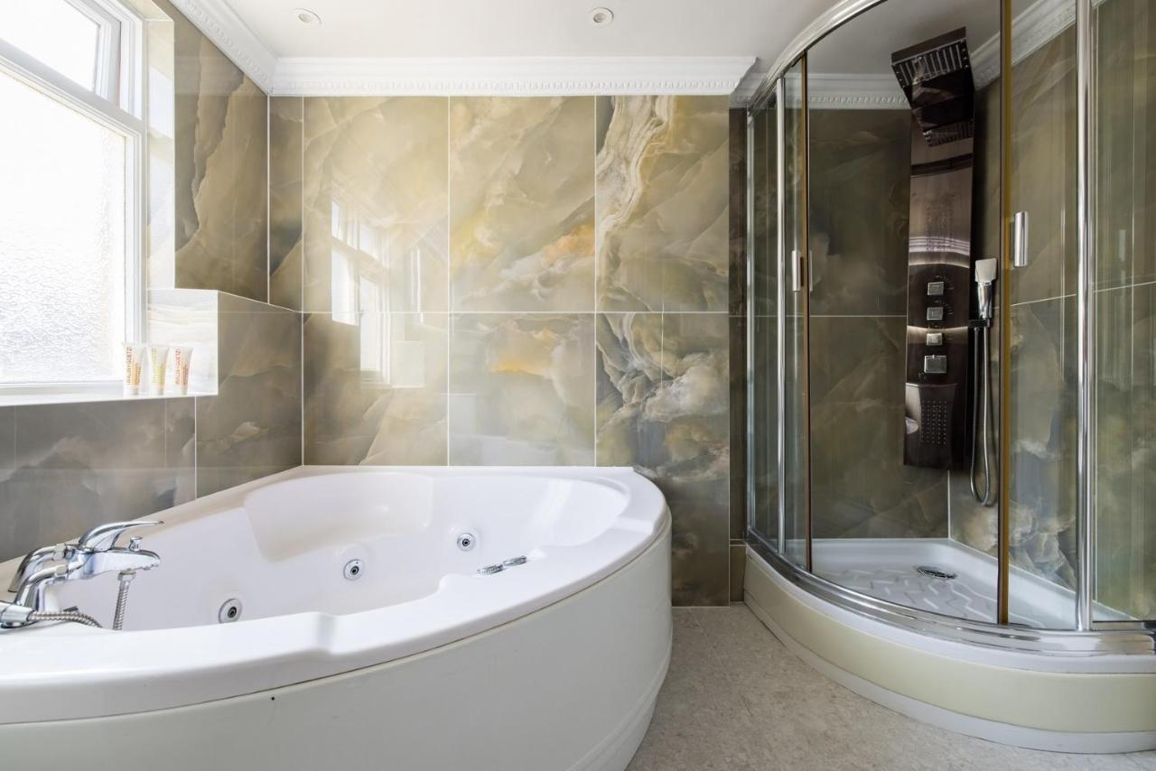 Appartement The Sussex Garden Retreat - Elegant 2Bdr Flat à Londres Extérieur photo